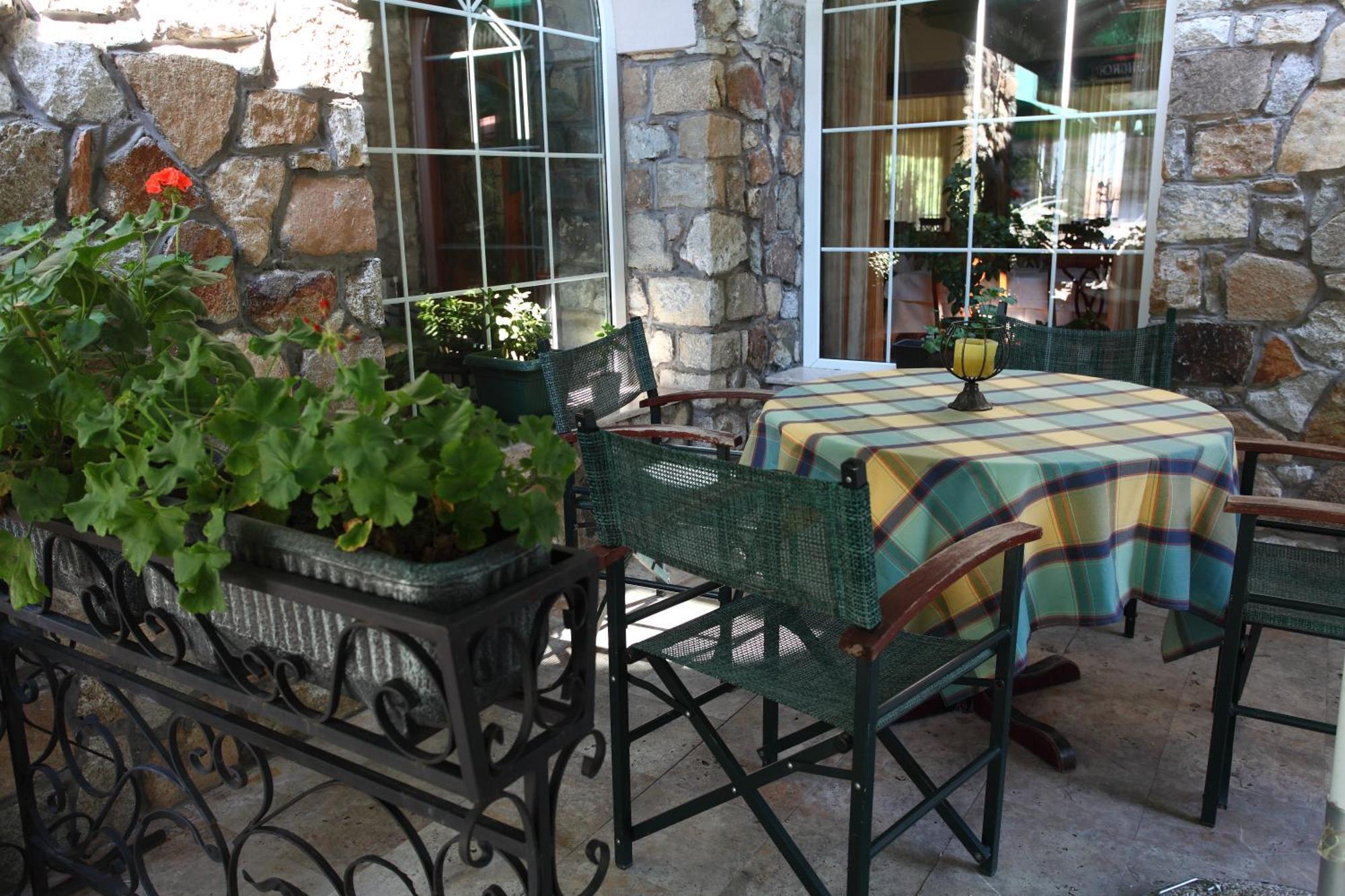 Hotel Sator Битола Ресторан фото